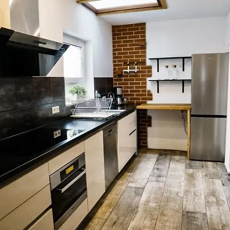 Ferienwohnung Mit Burgblick *